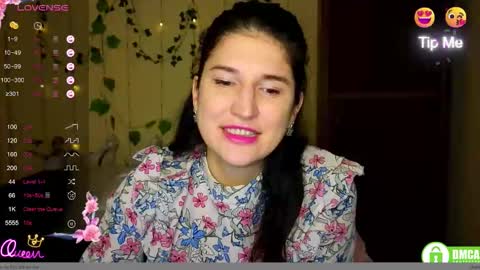 Snapshot of alianna_solo_kiss chatting on 02-12-26, 12:33 Alianna online show from 02-12-26, 12:33