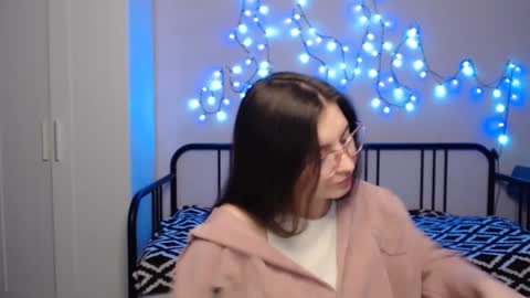 Alice online show from 12-18-24, 10:24