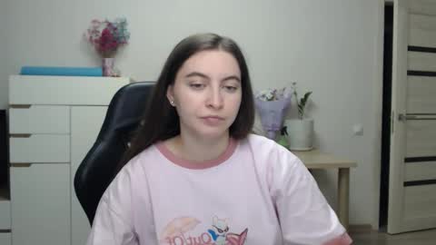 Alice online show from 11-23-25, 05:13