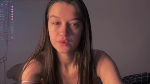 Snapshot of alice__grace_ chatting on 03-01-25, 03:38 your Alice online show from 03-01-25, 03:38