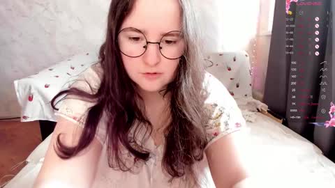 Alice online show from 03-18-26, 06:38