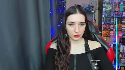 Alice online show from 03-04-25, 12:22