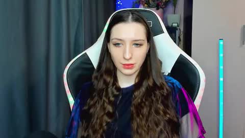 Alice online show from 09-19-25, 03:34