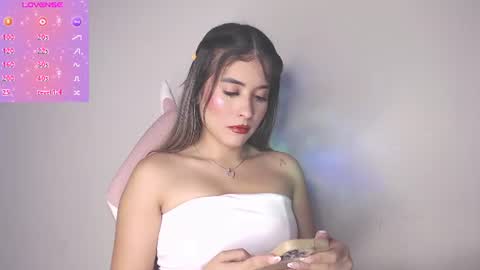 Snapshot of alice_cespedes chatting on 07-16-26, 02:28 alice_cespedes online show from 07-16-26, 02:28