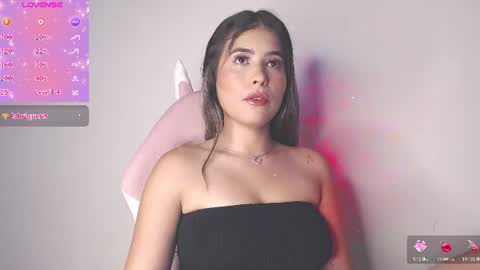 Snapshot of alice_cespedes chatting on 07-21-26, 02:14 alice_cespedes online show from 07-21-26, 02:14