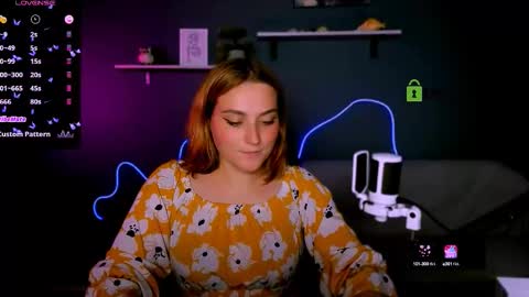 Snapshot of alice_cold chatting on 10-14-25, 01:01 alice_cold online show from 10-14-25, 01:01