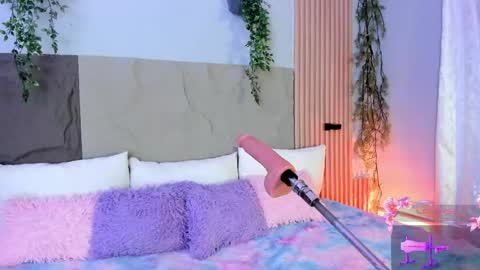 Mey online show from 04-15-26, 10:32