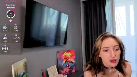Snapshot of alice_in_chaturland_ chatting on 07-08-26, 09:25 Alice online show from 07-08-26, 09:25