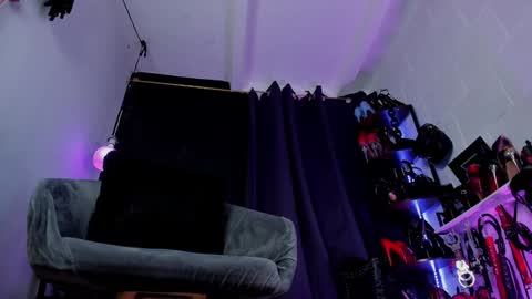 Mistress Alice. online show from 01-03-25, 10:29