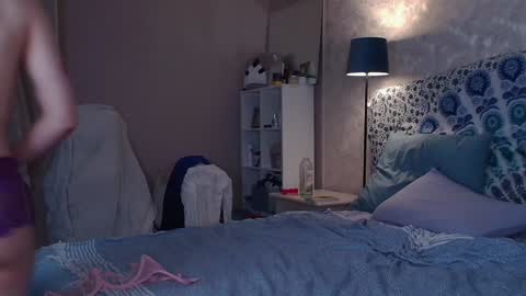 Snapshot of alice_love_fuck chatting on 01-18-25, 03:27 Alice love fuck online show from 01-18-25, 03:27