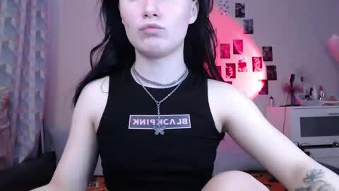 Alice and Mike online show from 03-04-25, 12:12