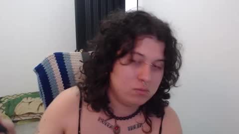 Snapshot of alice_psilocybe_sabina420 chatting on 01-18-26, 04:00 Alicia Aldara online show from 01-18-26, 04:00