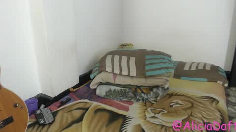 Alicia Aldara online show from 05-28-26, 12:52