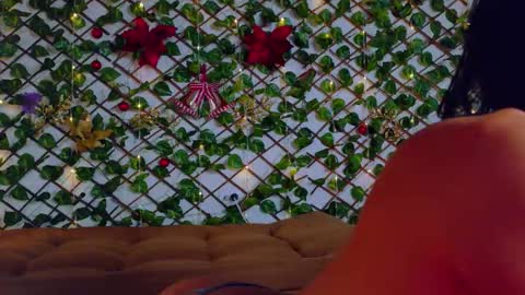 alice_rous21 online show from 12-04-25, 03:21