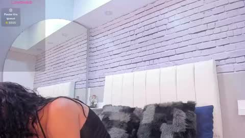 alice_roux online show from 04-18-26, 12:47