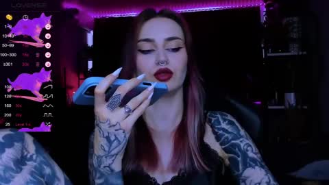Snapshot of alice_specter chatting on 06-09-26, 10:27 Alice online show from 06-09-26, 10:27
