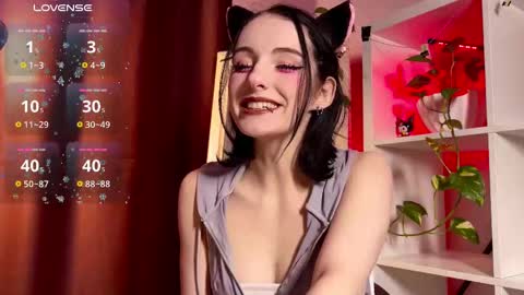 alice_succubus online show from 02-13-25, 07:21