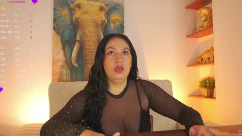 Snapshot of alicecorner chatting on 05-29-26, 11:52 Alice Corner online show from 05-29-26, 11:52