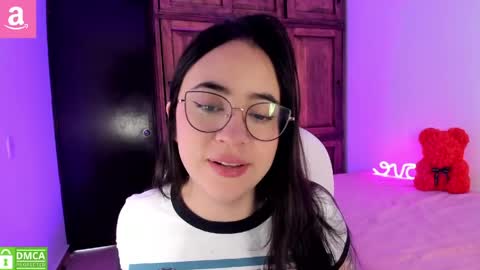 Aliceee  ..   97YP9VWGZHrefnav wishlist lists 1 online show from 05-18-26, 05:19