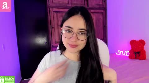 Aliceee  ..   97YP9VWGZHrefnav wishlist lists 1 online show from 05-21-26, 05:42