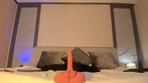 Snapshot of alicee_clark_ chatting on 02-25-26, 03:05 alicee_clark_ online show from 02-25-26, 03:05