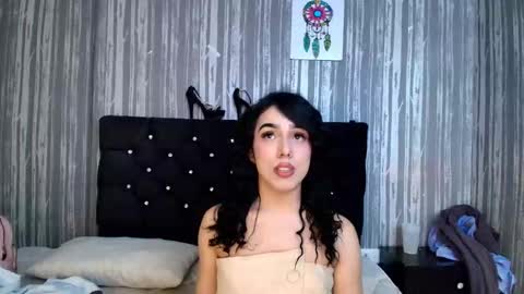 alicee_moonn online show from 12-19-25, 12:17