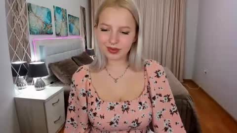 Alice online show from 01-23-25, 01:02