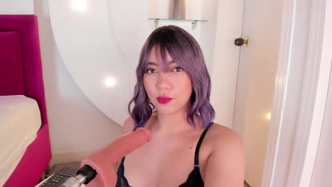 Snapshot of alicehanz_ chatting on 12-13-24, 04:22 Alice online show from 12-13-24, 04:22