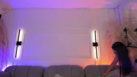 Snapshot of alicehanz_ chatting on 07-17-26, 04:08 Alice online show from 07-17-26, 04:08