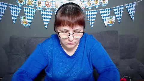 Snapshot of aliceinks chatting on 09-27-25, 06:18 AliceInks online show from 09-27-25, 06:18