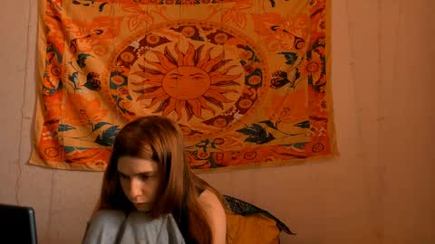 Alice online show from 04-01-26, 01:41