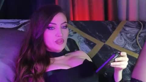 alicejameson online show from 09-21-25, 09:05