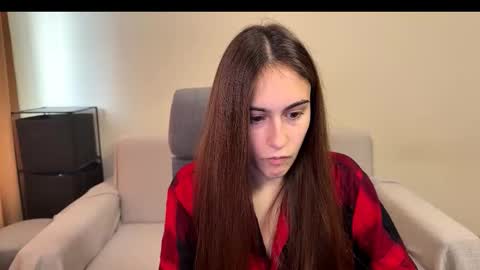 alicekollt online show from 11-25-25, 10:48