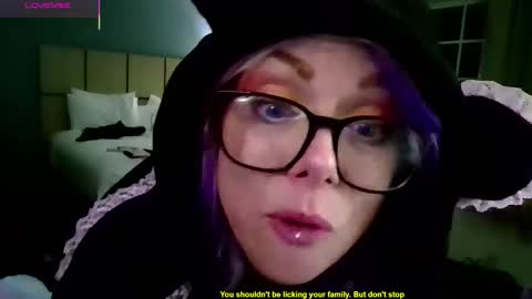 Alice Liddell online show from 04-11-26, 05:01