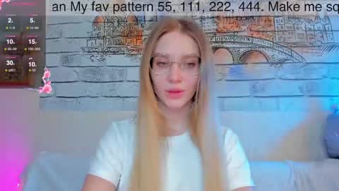 Snapshot of alicemilman chatting on 02-07-25, 10:19 Alice online show from 02-07-25, 10:19