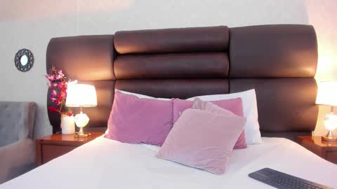 Alice Morelli  online show from 02-28-26, 10:11