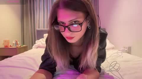 AlicePinkhead online show from 03-31-26, 07:42