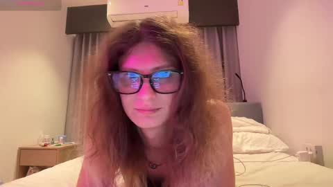 AlicePinkhead online show from 05-29-26, 08:45