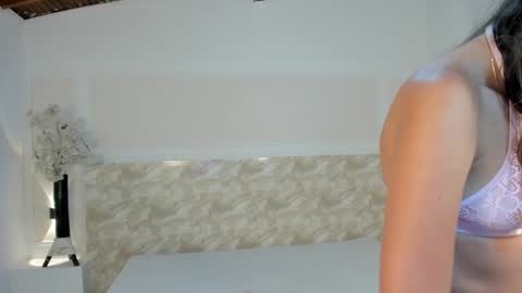 AliceRoss online show from 09-21-25, 02:13