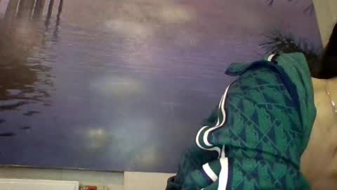 Snapshot of alicetailorrr chatting on 04-24-26, 04:48 AliceTailorrr online show from 04-24-26, 04:48