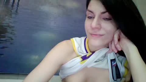 Snapshot of alicetailorrr chatting on 05-12-26, 08:11 AliceTailorrr online show from 05-12-26, 08:11