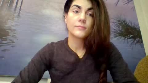 Snapshot of alicetailorrr chatting on 05-18-26, 07:52 AliceTailorrr online show from 05-18-26, 07:52
