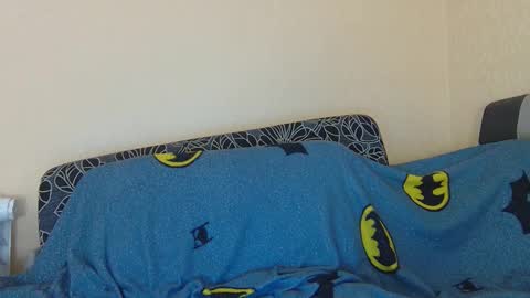 Snapshot of alicewoolfy chatting on 09-16-25, 02:12 AliceWoolfy online show from 09-16-25, 02:12