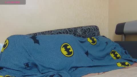 Snapshot of alicewoolfy chatting on 10-09-25, 11:25 AliceWoolfy online show from 10-09-25, 11:25