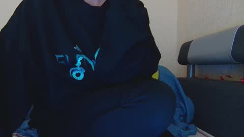 AliceWoolfy online show from 01-11-26, 08:14