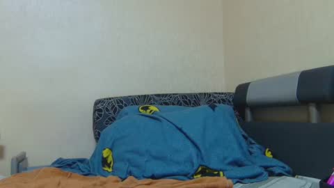 Snapshot of alicewoolfy chatting on 07-25-26, 07:44 AliceWoolfy online show from 07-25-26, 07:44