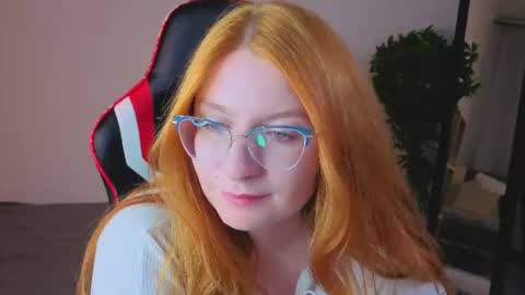 Snapshot of alicexcute1 chatting on 06-14-26, 02:24 Alice online show from 06-14-26, 02:24