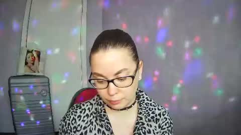 AlicexFresh online show from 04-09-26, 08:20