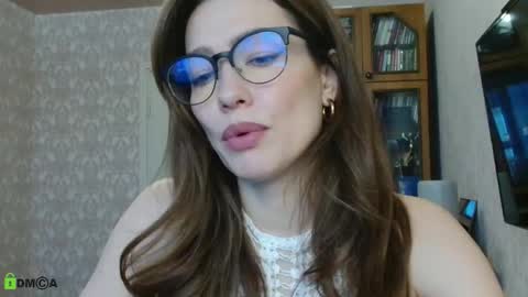 Alicia online show from 02-05-26, 04:28