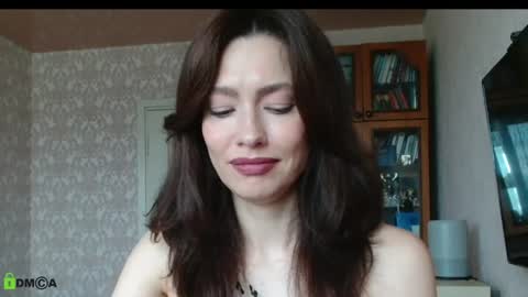 Snapshot of alicia_savory chatting on 06-11-26, 07:28 Alicia online show from 06-11-26, 07:28